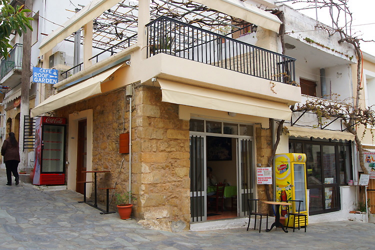 Das Kafenion ohne Namen in Argiroupolis